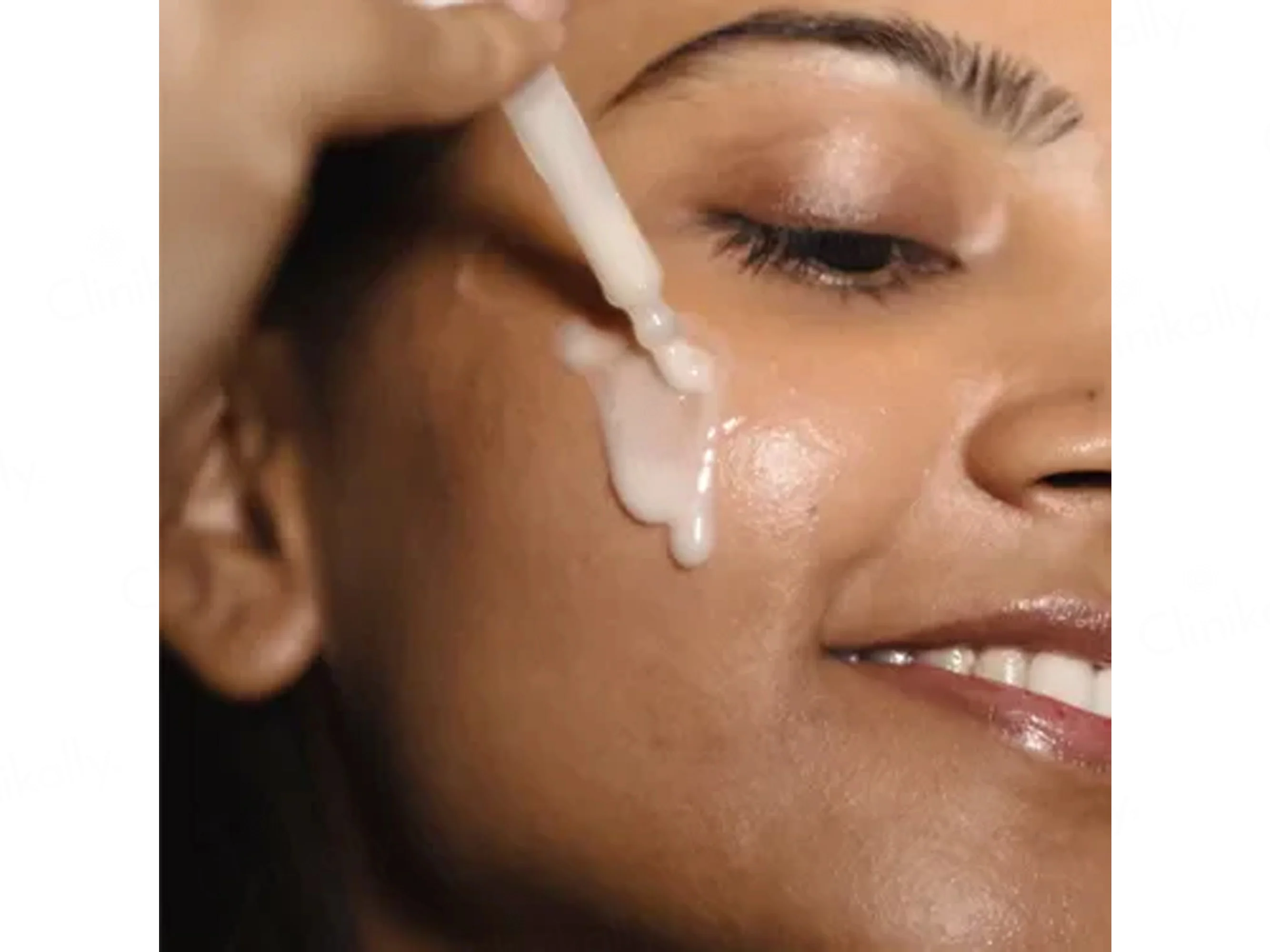 Plenaire Aesthetique Retexturing Face Serum - Image 4